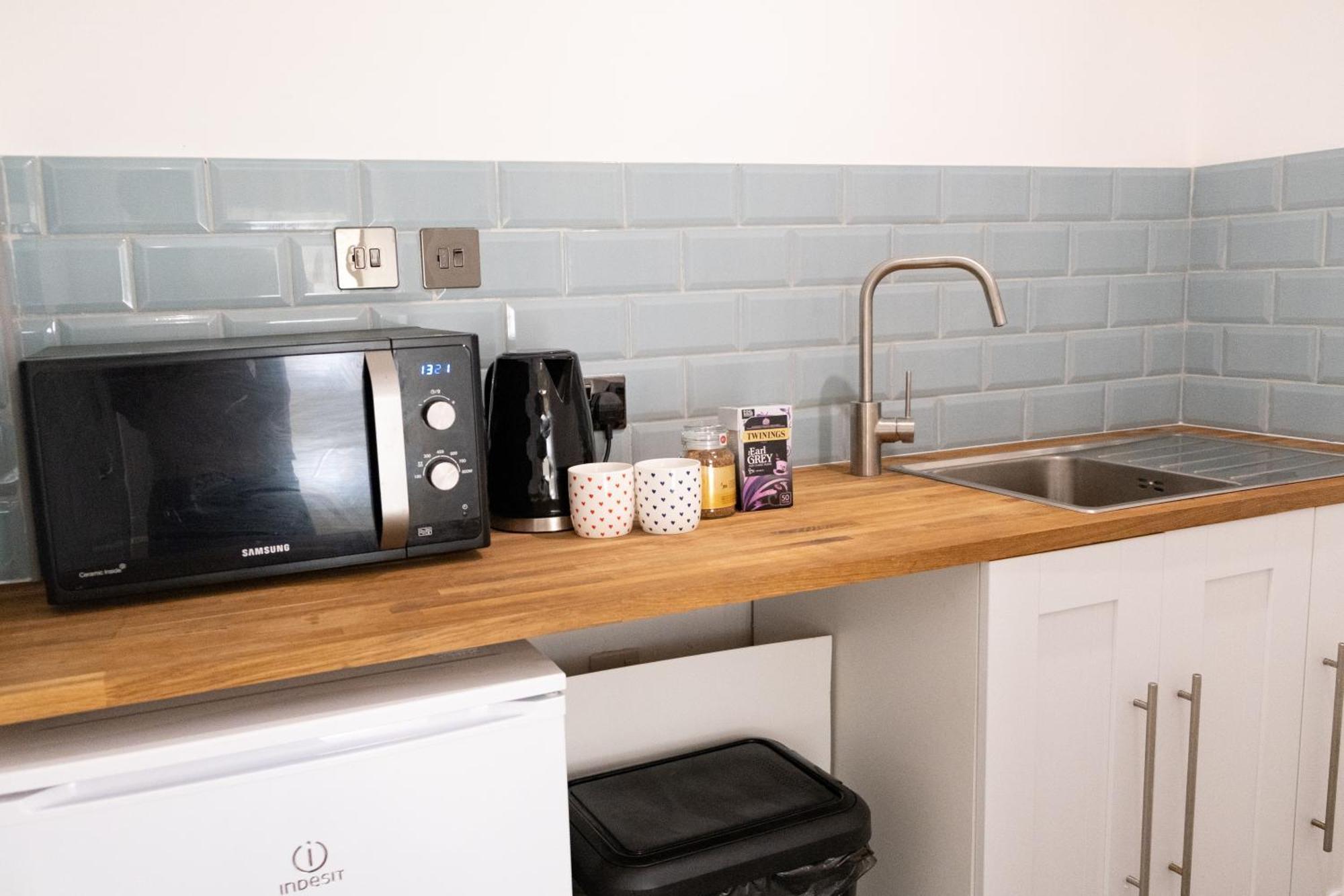 Flat Near Peak District Apartment Mossley ภายนอก รูปภาพ