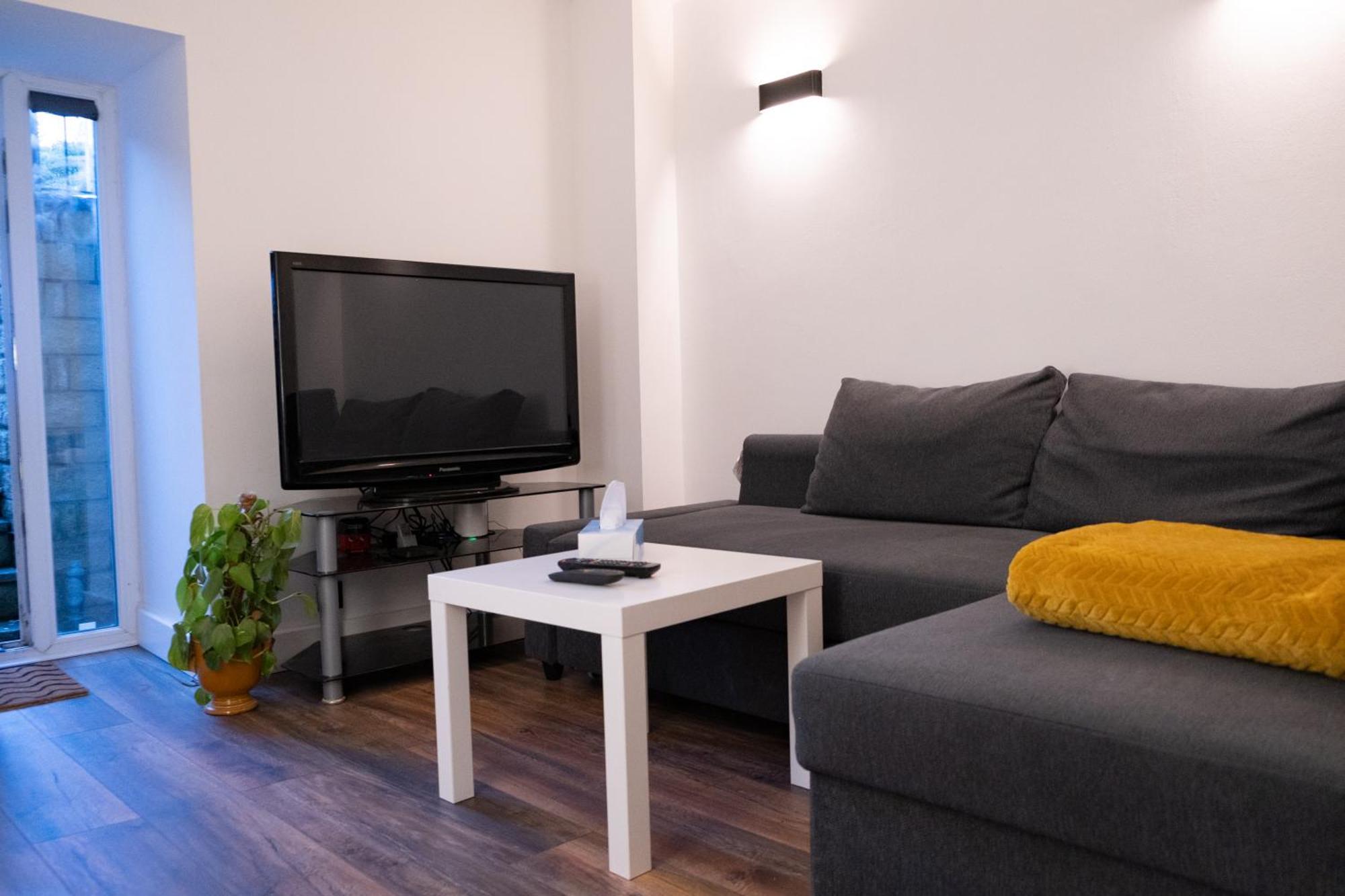 Flat Near Peak District Apartment Mossley ภายนอก รูปภาพ